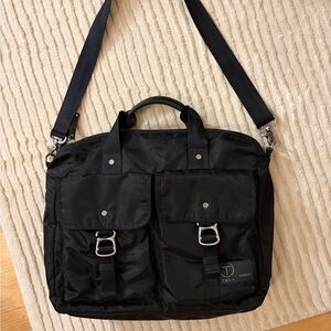 Tumi Tech Essentials Black Men's Briefcase Laptop Bag Messenger